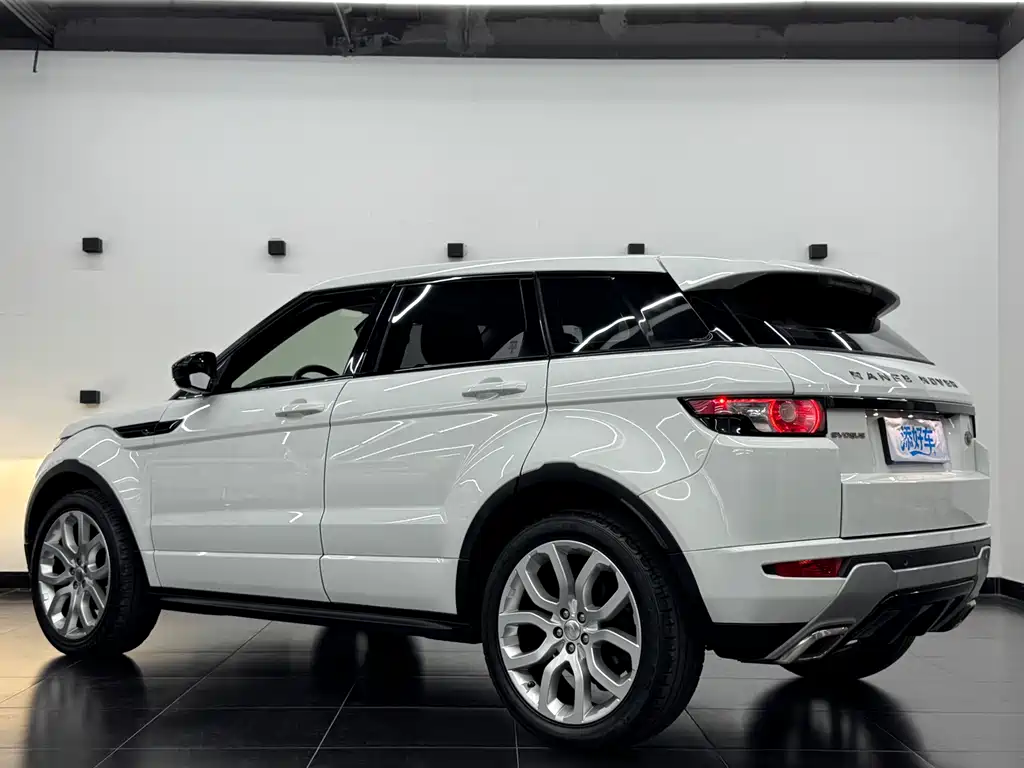 Land Rover Evoque 2016 — фото 12
