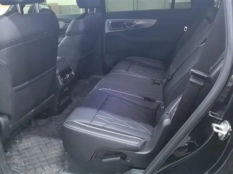 GAC Motor Trumpchi GS8 2025 — фото 11