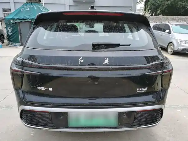 Hongqi HS3 PHEV 2025