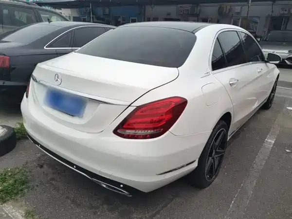 Mercedes-Benz C-Class 2015