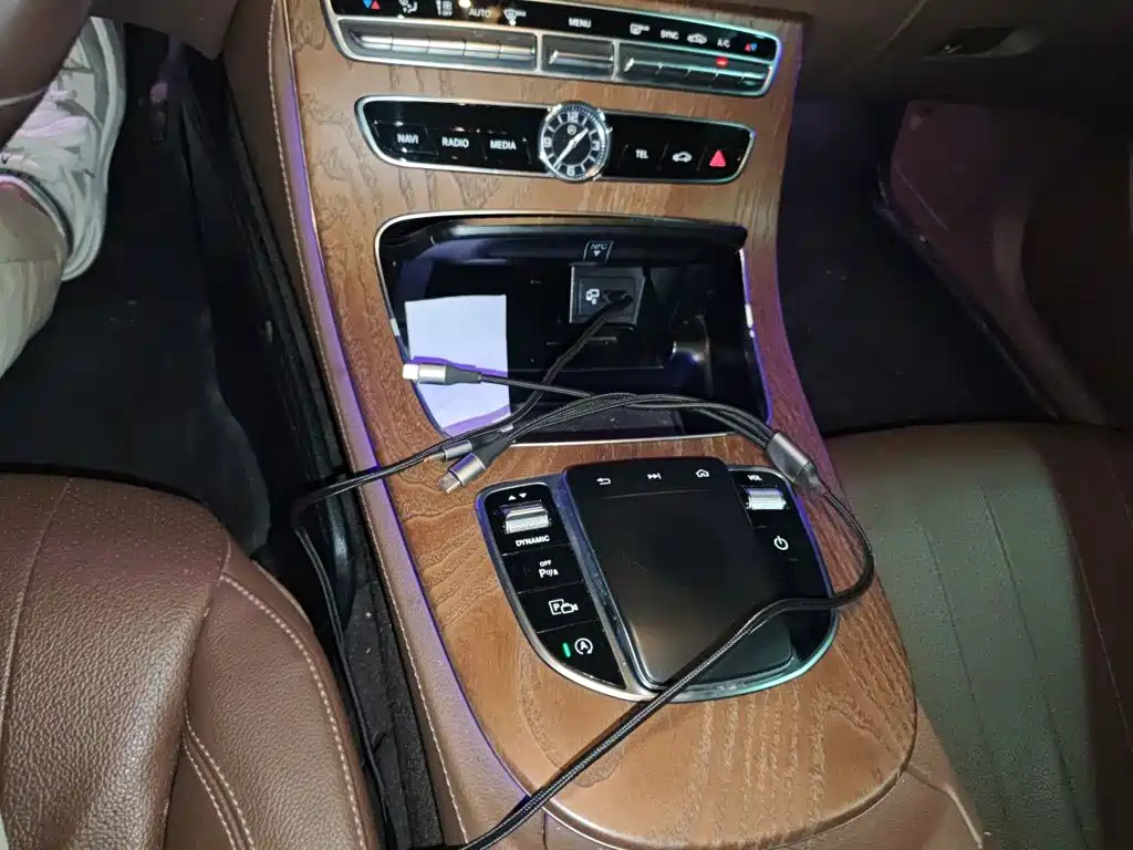 Mercedes-Benz E-Class 2019 — фото 10