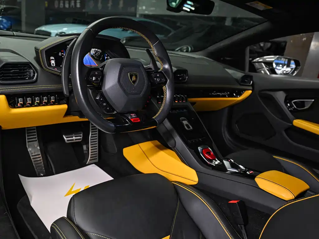 Lamborghini Huracán 2022 — фото 6