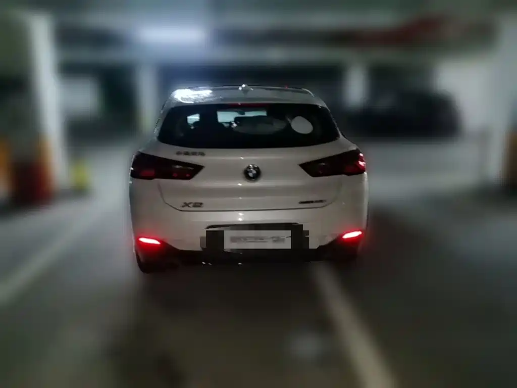 BMW X2 2023 — фото 10