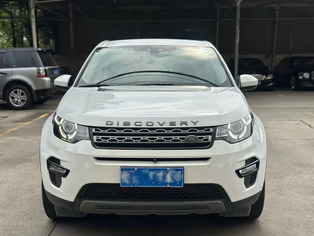 Land Rover Discovery Sport 2017 — фото 2
