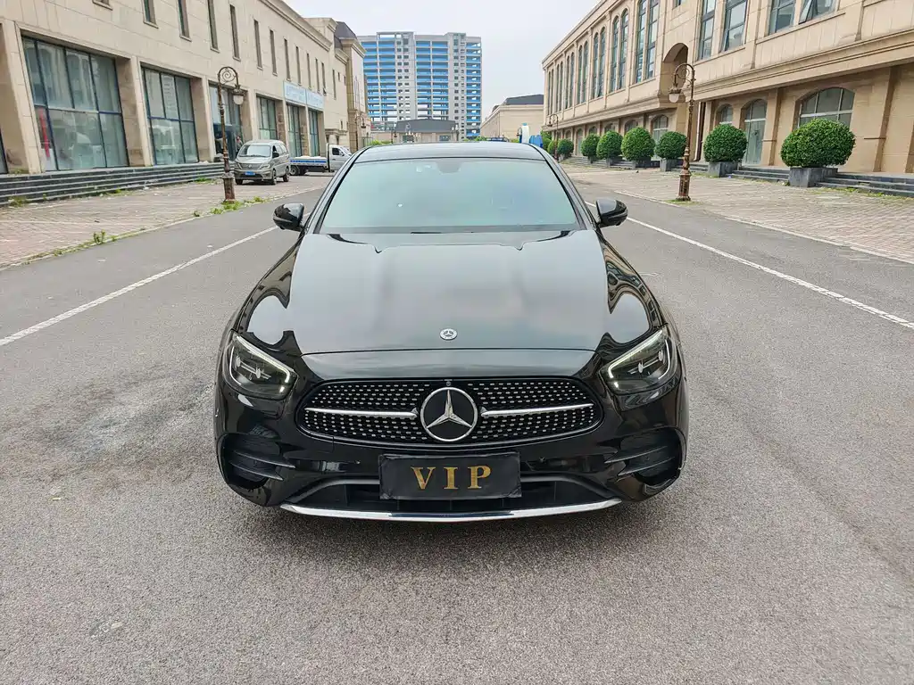 Mercedes-Benz E-Class 2021