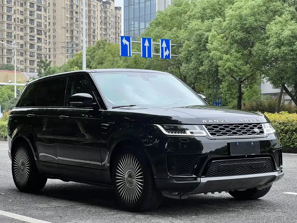 Land Rover Sport 2020