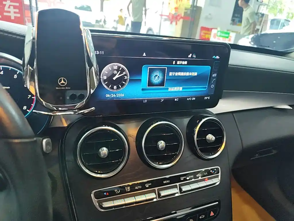 Mercedes-Benz C-Class 2019 — фото 13