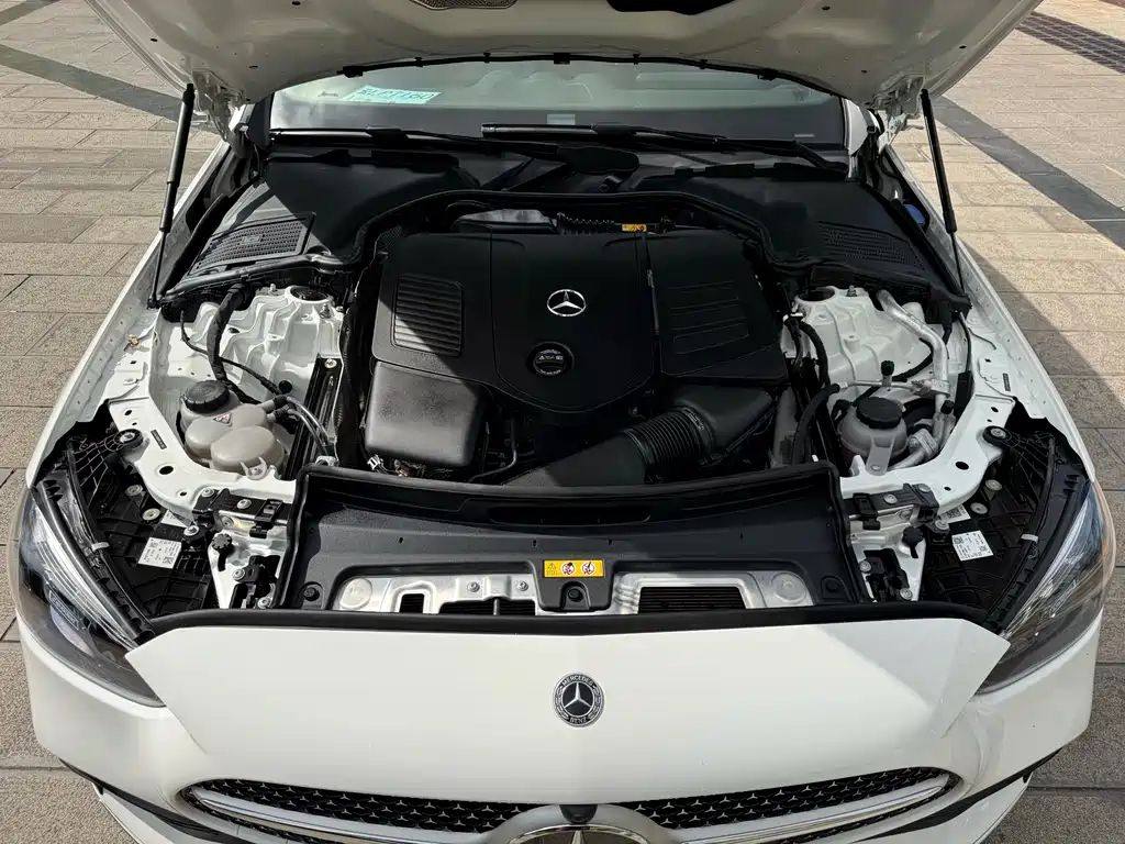 Mercedes-Benz C-Class 2023 — фото 33