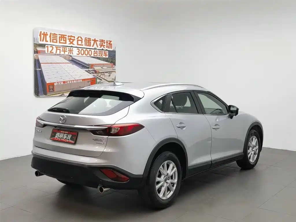 Mazda CX-4 2018 — фото 2