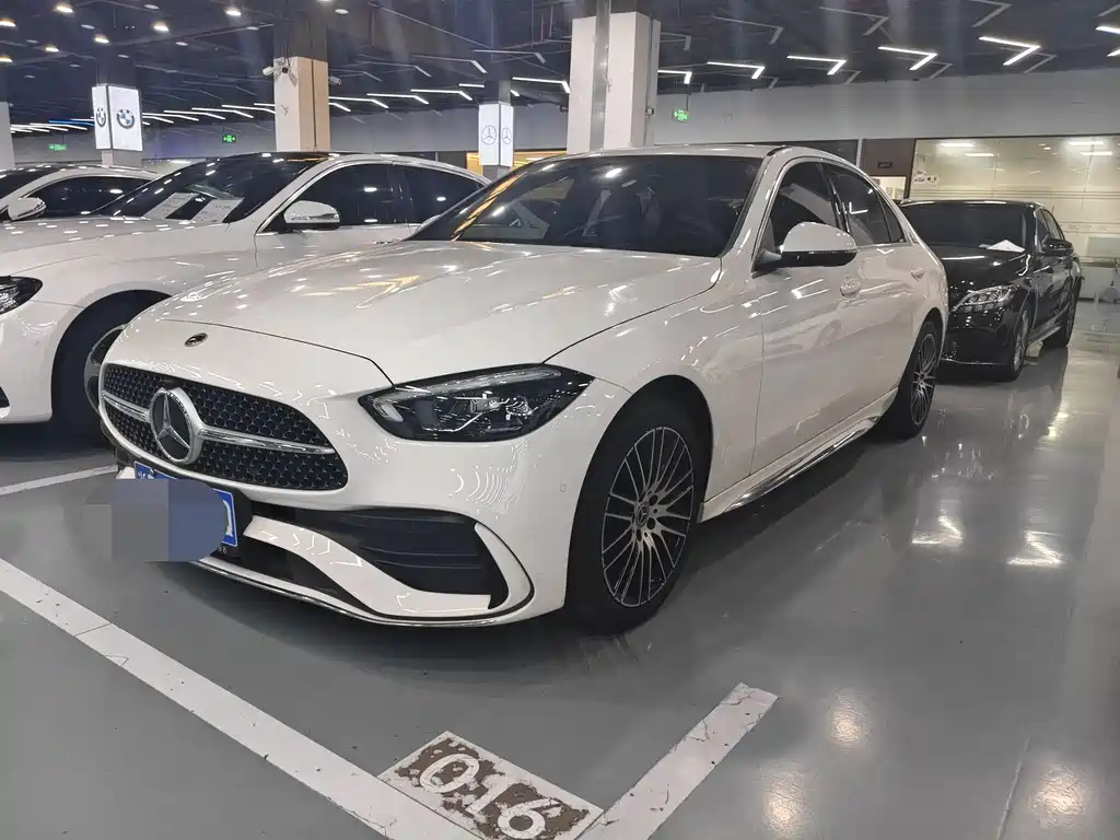 Mercedes-Benz C-Class 2023
