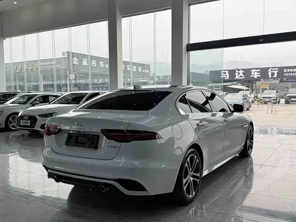 Jaguar XEL 2024