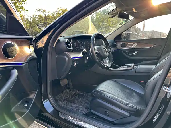 Mercedes-Benz E-Class 2018
