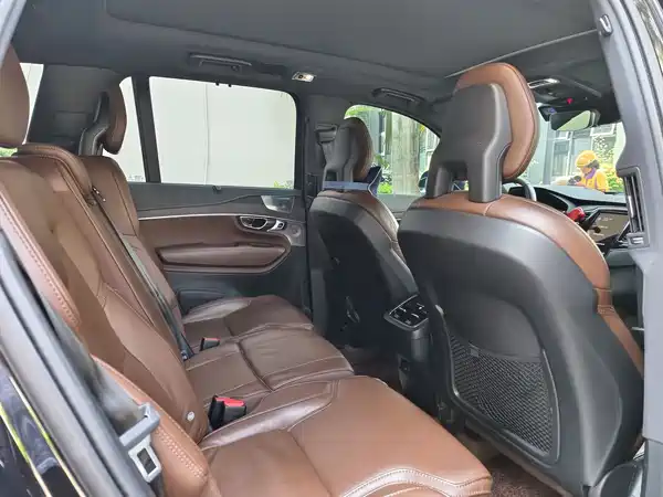 Volvo XC90 2021