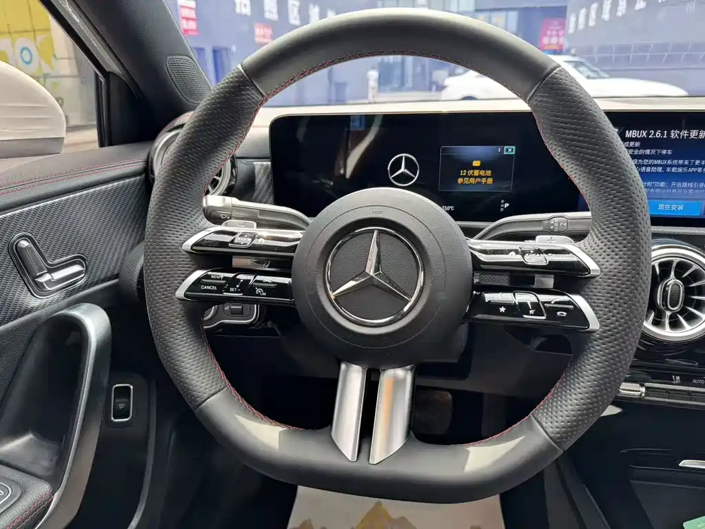 Mercedes-Benz A-Class 2023 — фото 10