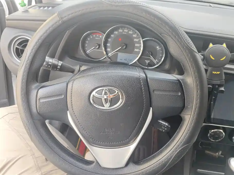 Toyota Corolla 2019 — фото 15