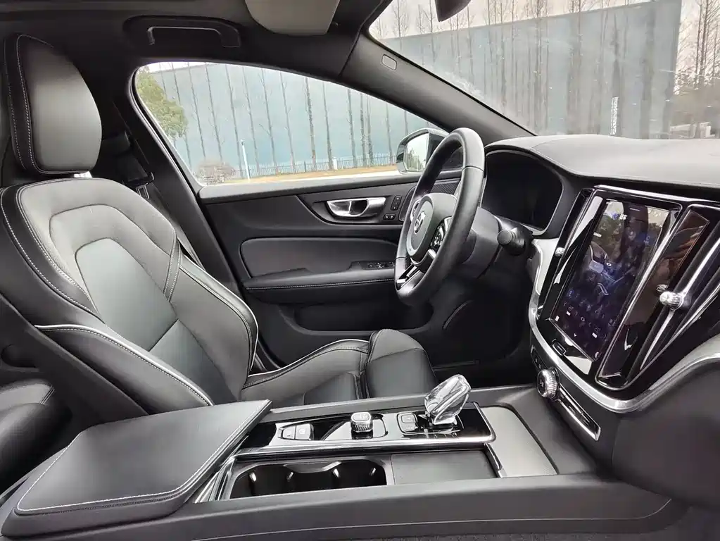 Chevrolet Malibu 2018 — фото 12