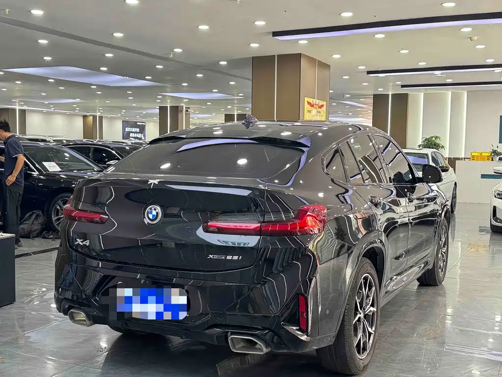 BMW X4 2022