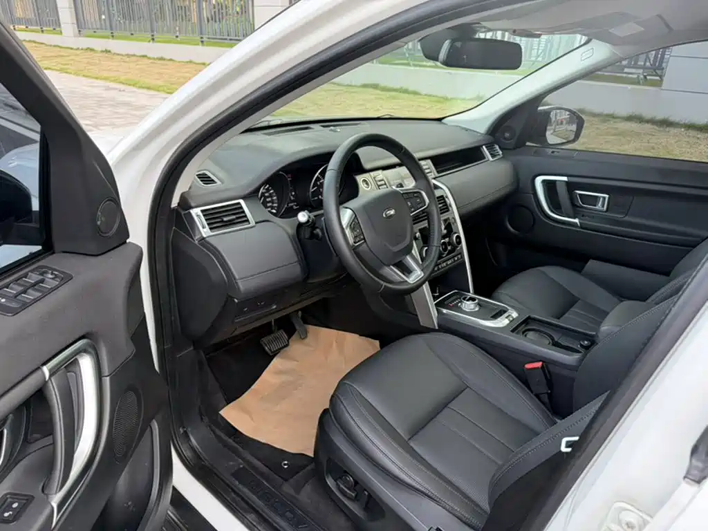 Land Rover Discovery Sport 2016 — фото 8