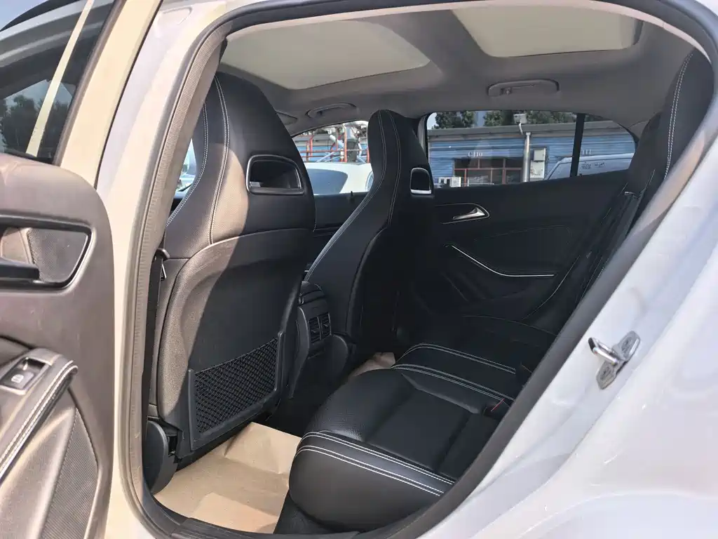 Mercedes-Benz GLA 2019