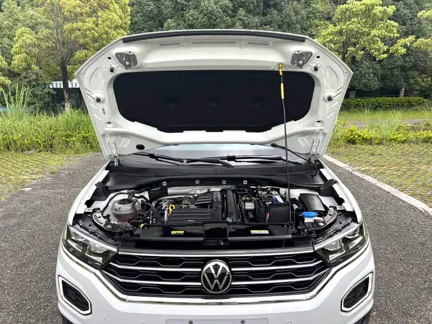Volkswagen T-Roc 2022 — фото 11