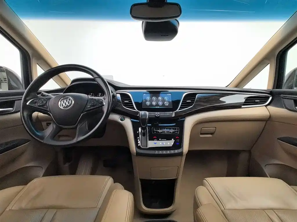 Buick GL8 2018