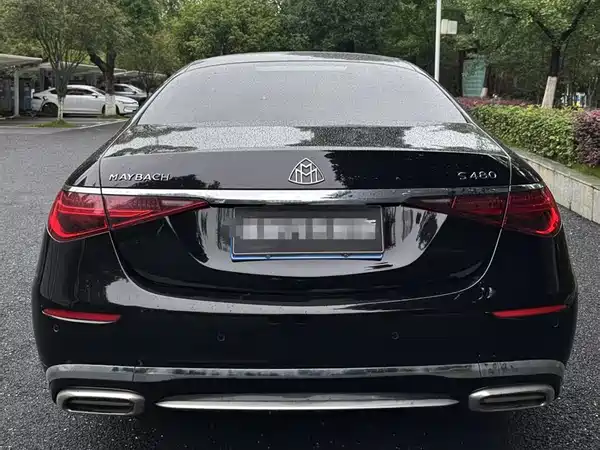 Mercedes-Benz Maybach S-Class 2023