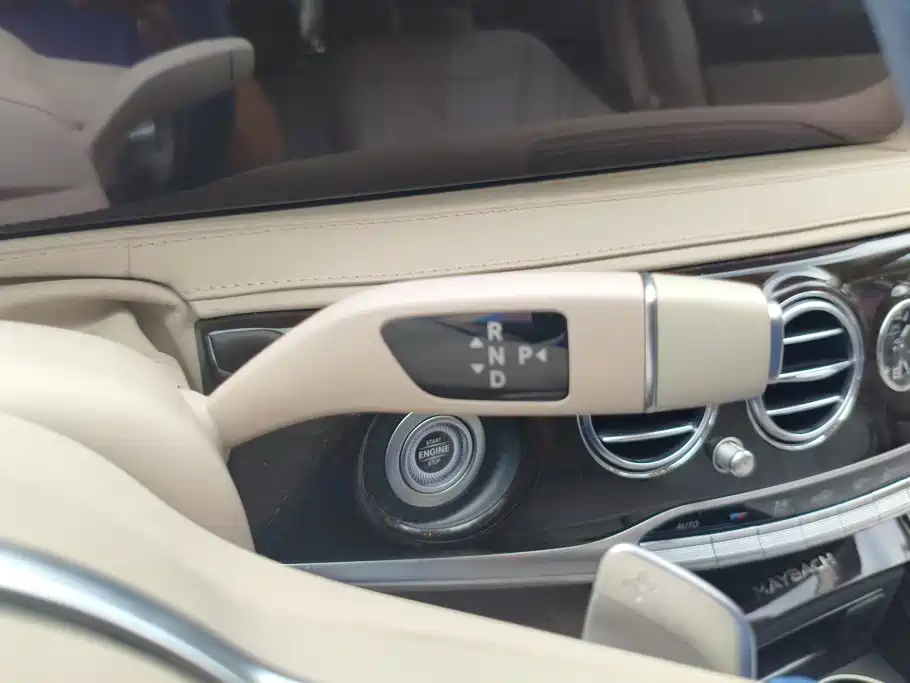 Mercedes-Benz Maybach S-Class 2019 — фото 16