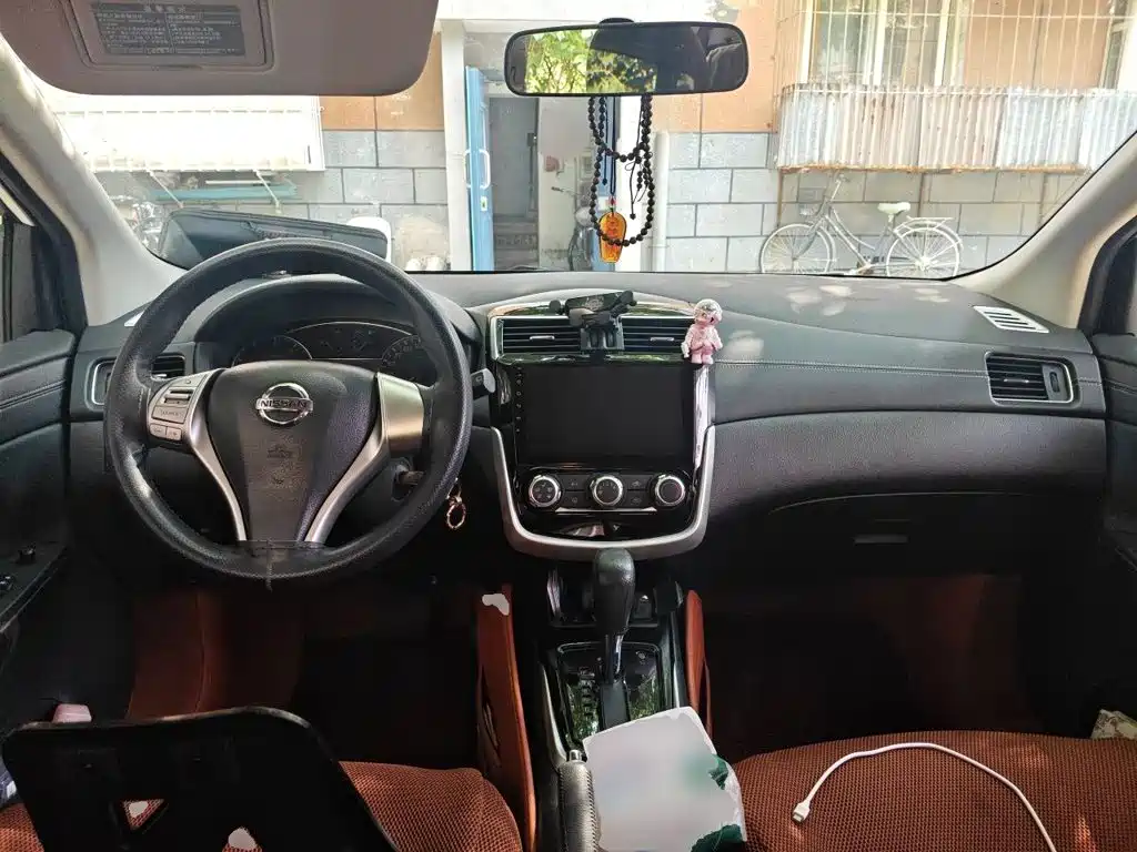 Nissan Tiida 2019 — фото 10