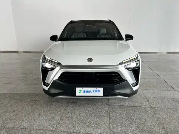 NIO ES8 2020