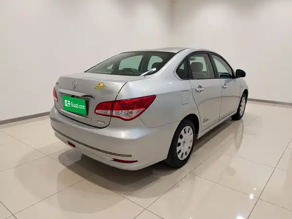 Nissan Sylphy 2015