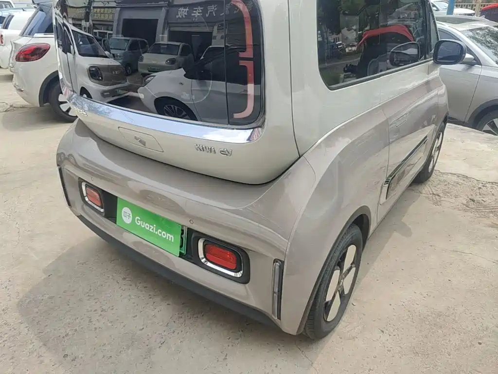 Baojun Kiwi EV 2023 — фото 8