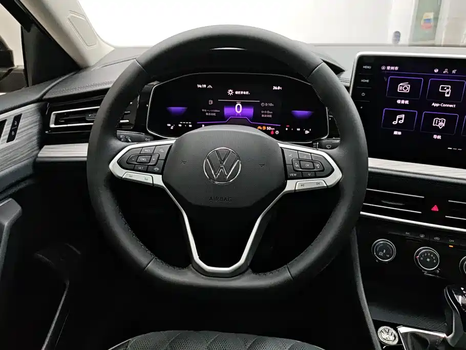 Volkswagen Sagitar 2023 — фото 15