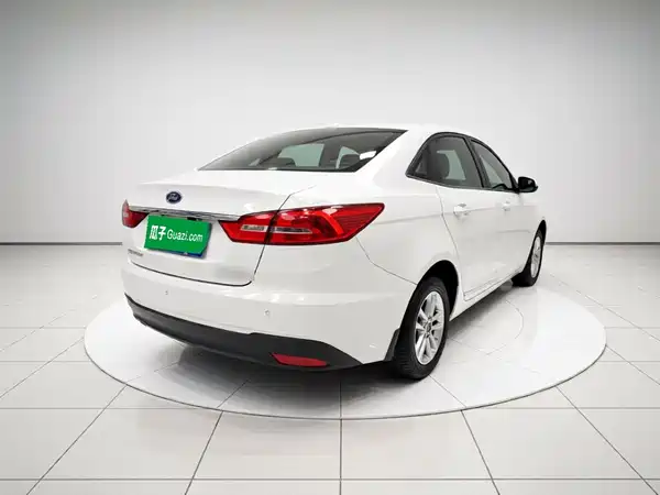 Ford Escort 2019