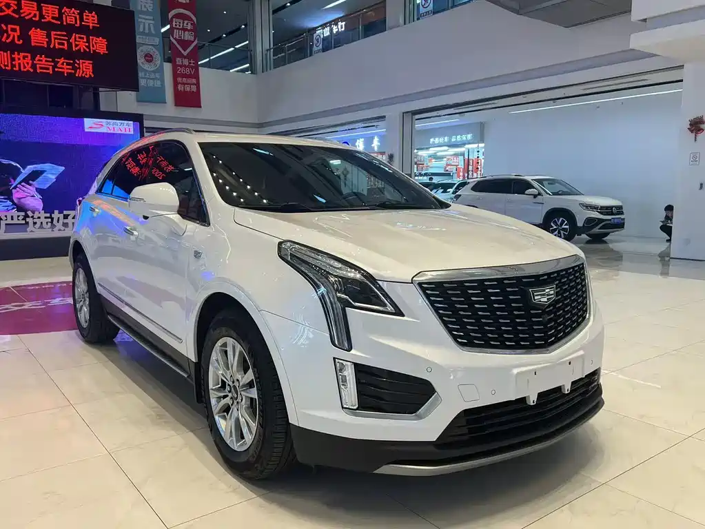 Cadillac XT5 2022 — фото 3