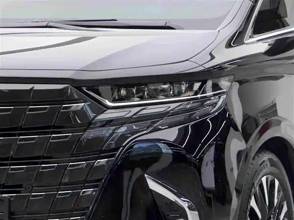 Toyota Alphard 2024