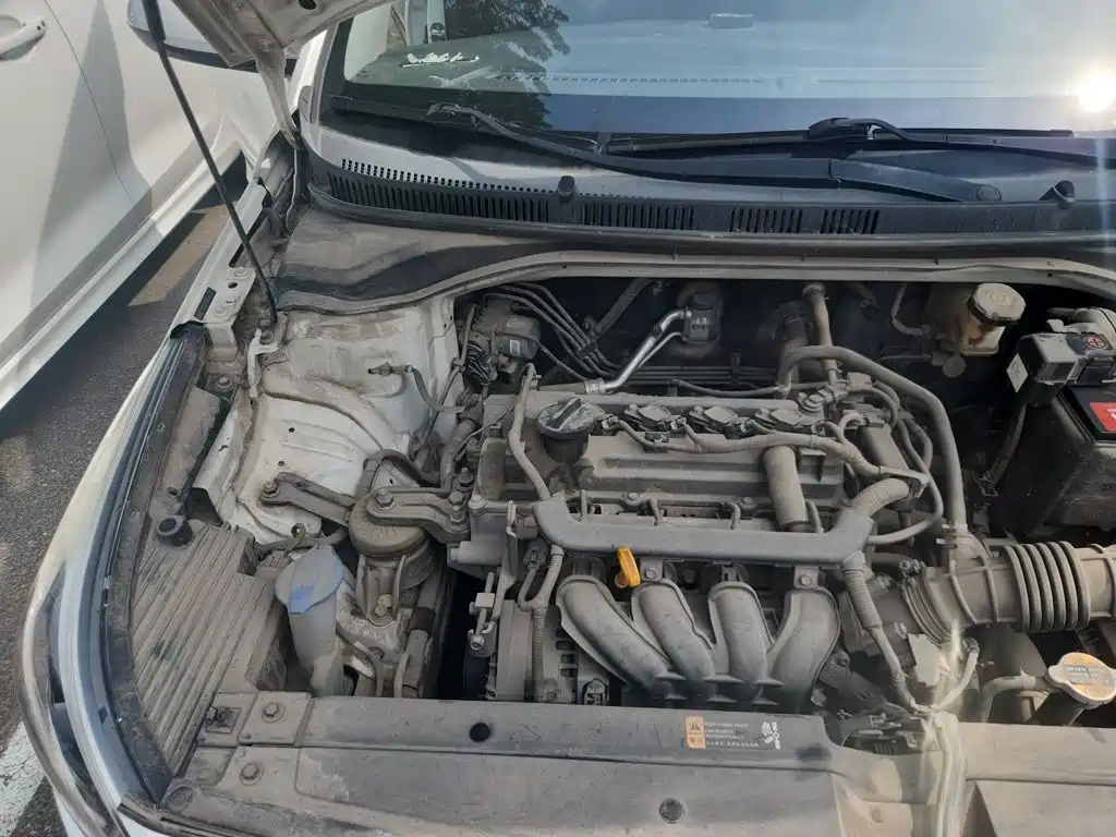 Hyundai Verna 2017 — фото 22