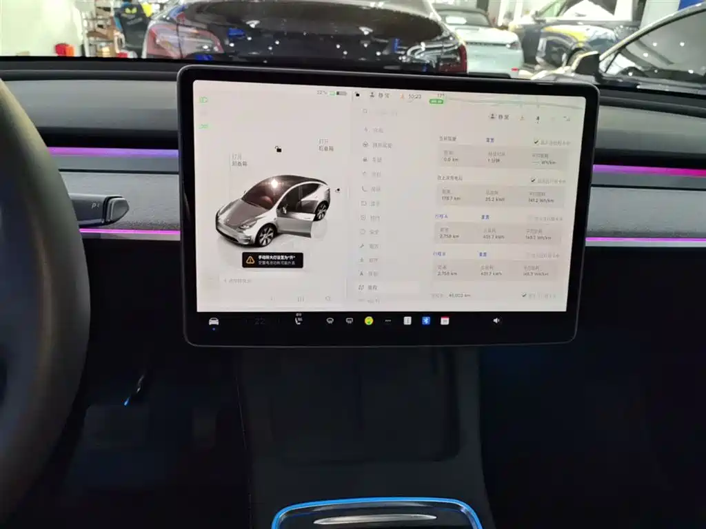 Tesla Model Y 2022 — фото 13