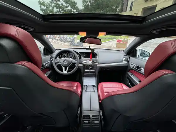 Mercedes-Benz E-Class 2014