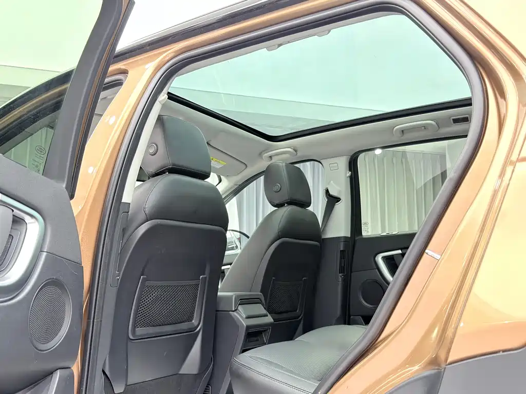 Land Rover Discovery Sport 2016 — фото 14