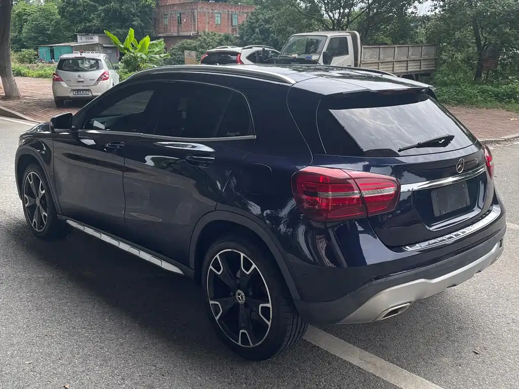 Mercedes-Benz GLA 2017 — фото 10