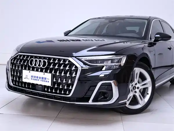 Audi A8 2023