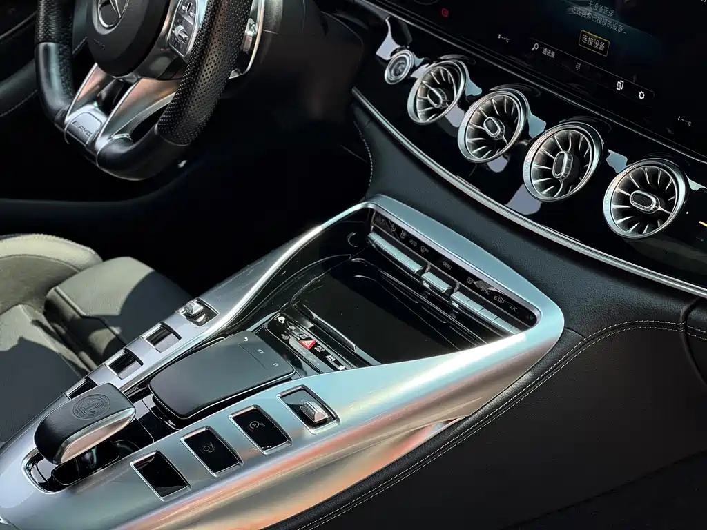 Mercedes-Benz AMG GT 2021 — фото 13