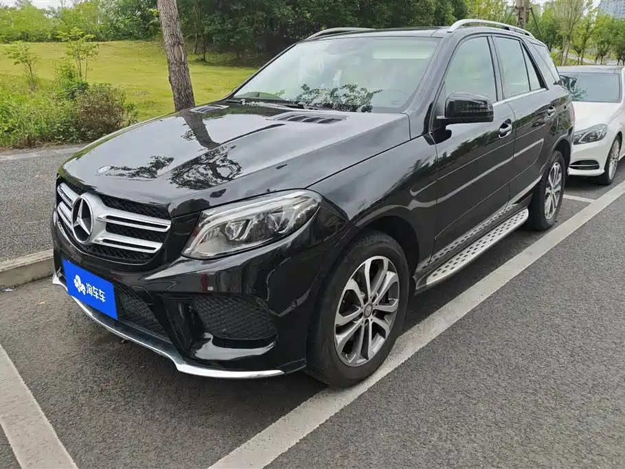Mercedes-Benz GLE 2016