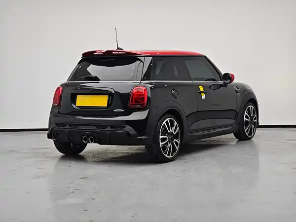 MINI JCW 2022