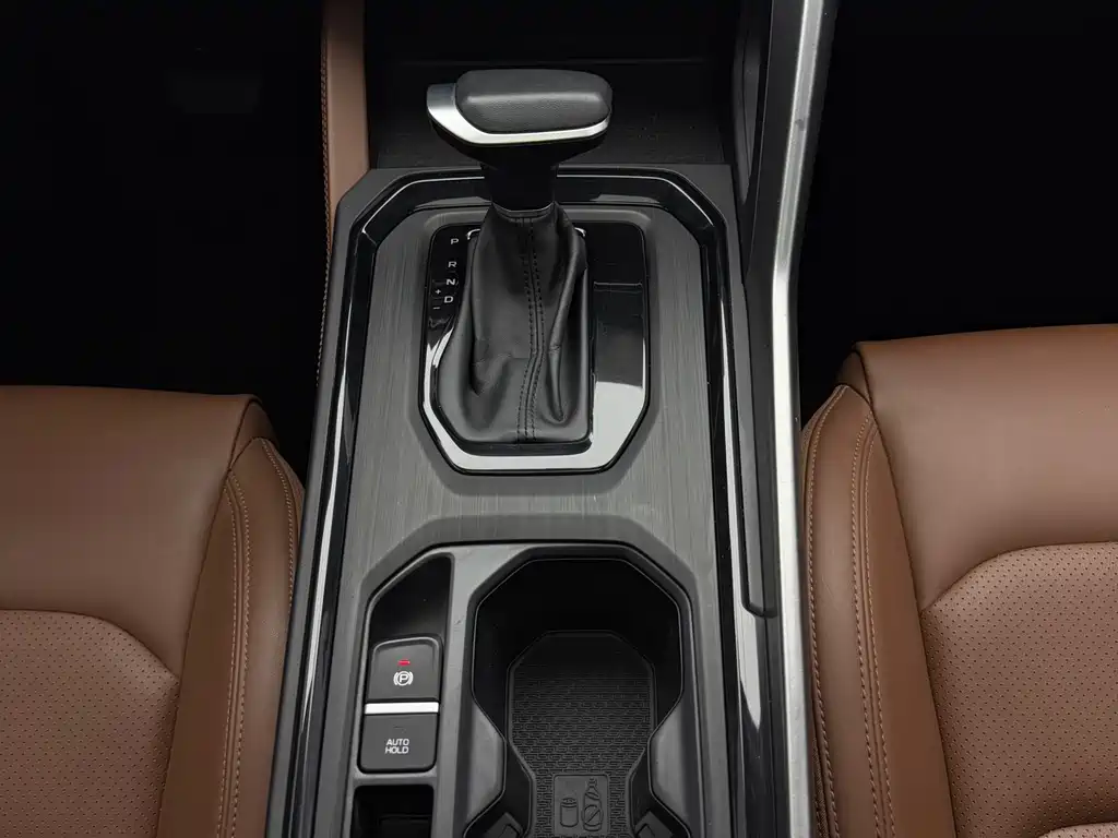Geely Vision X6 2022 — фото 14