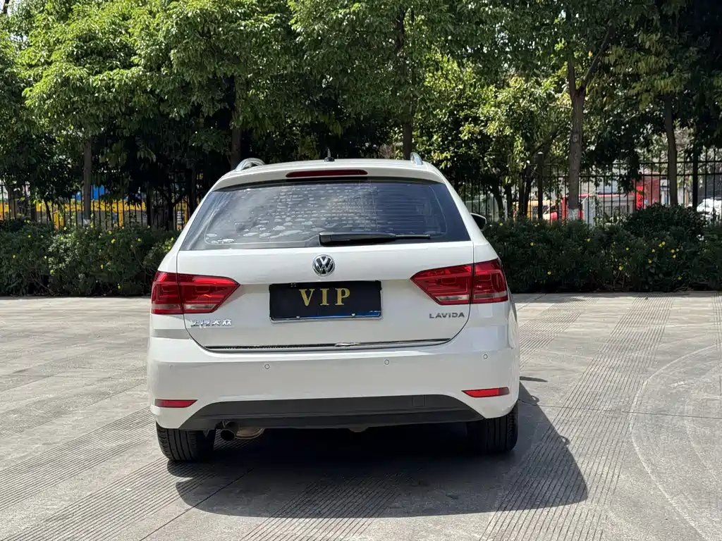 Volkswagen Gran Lavida 2017