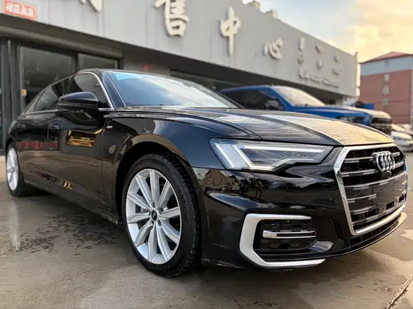 Audi A6L 2022