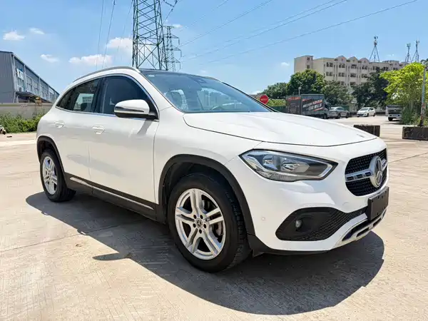 Mercedes-Benz GLA 2022
