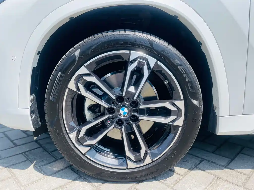 BMW X1 2023 — фото 8
