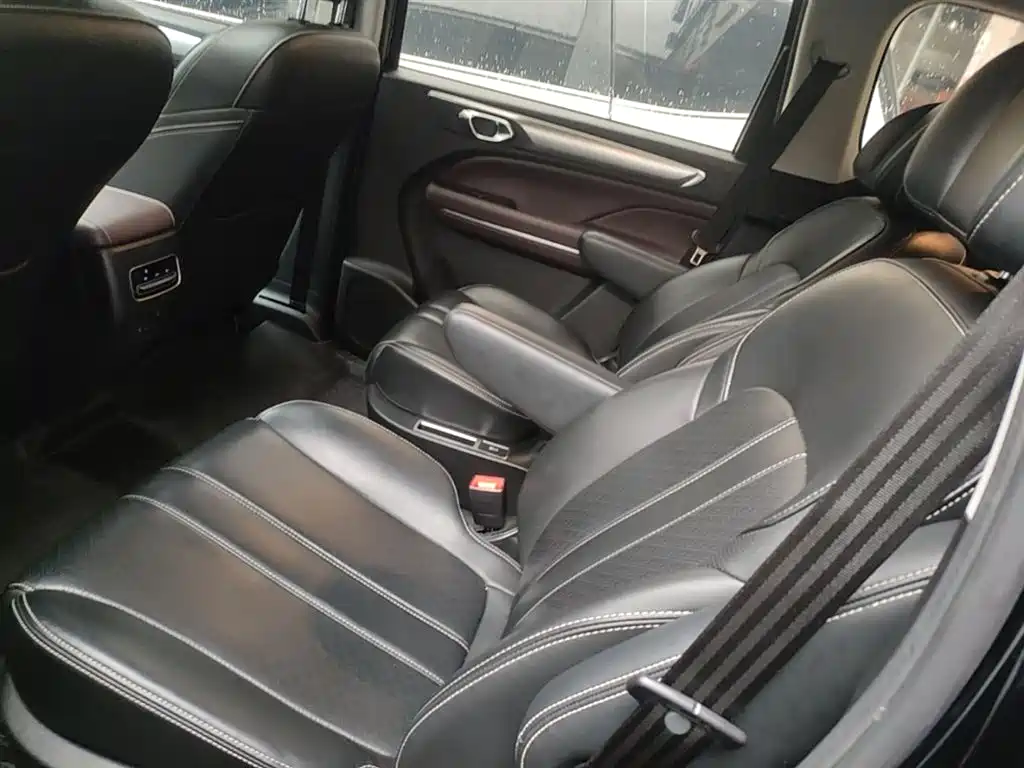GAC Motor Trumpchi M6 2021 — фото 14